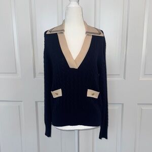 Chic V-Neck Sweater in Navy Blueand Tan